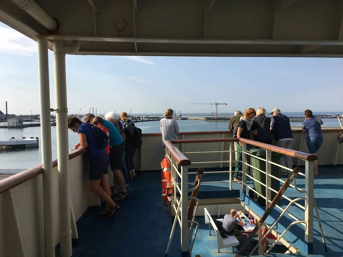 An Deck einer Ostseefähre