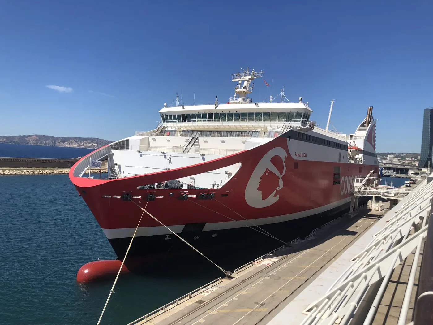 Corsica Linean lautta Pascal PAOLI laiturissa Marseillessa